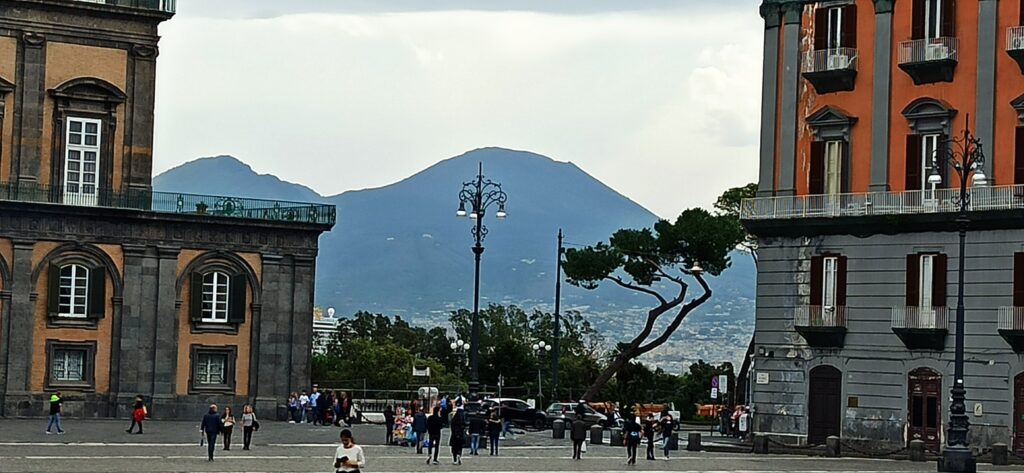 tour por la ciudad de Nápoles