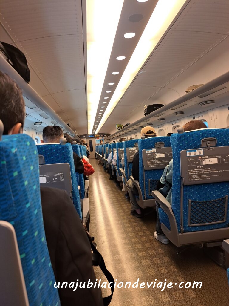 Cómo llegar de Kioto a Osaka en tren o autobús - Guía de transporte en Japón