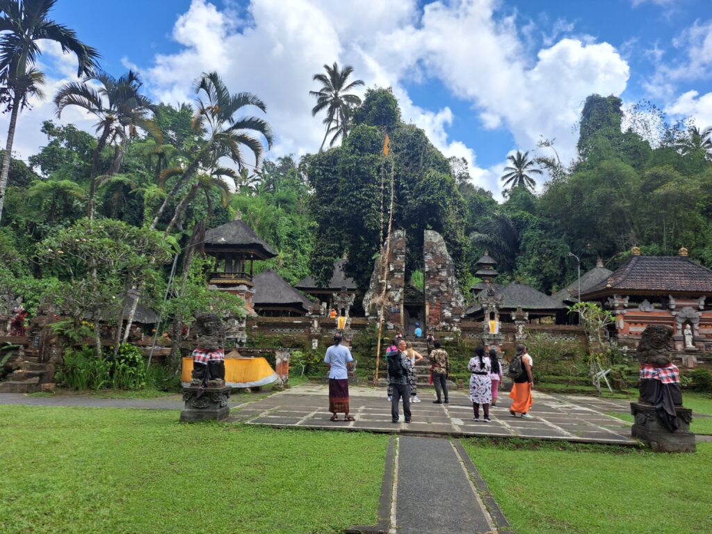 Recorrido en moto por Bali